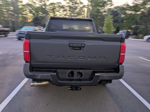 Used 2024 Toyota Tacoma SR5 image 6