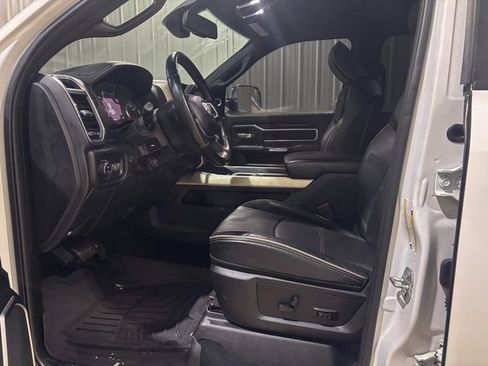 Used 2019 RAM 2500 Laramie image 15