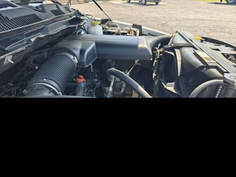 Used 2018 RAM 1500 ST RWD image 32