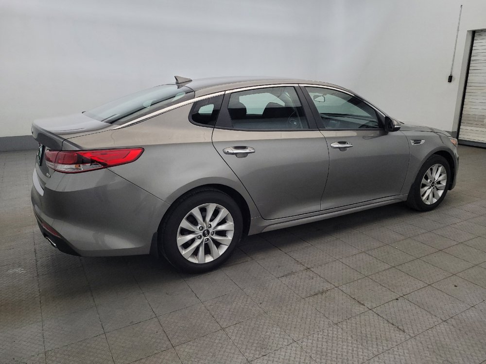 Used 2018 Kia Optima LX FWD image 10