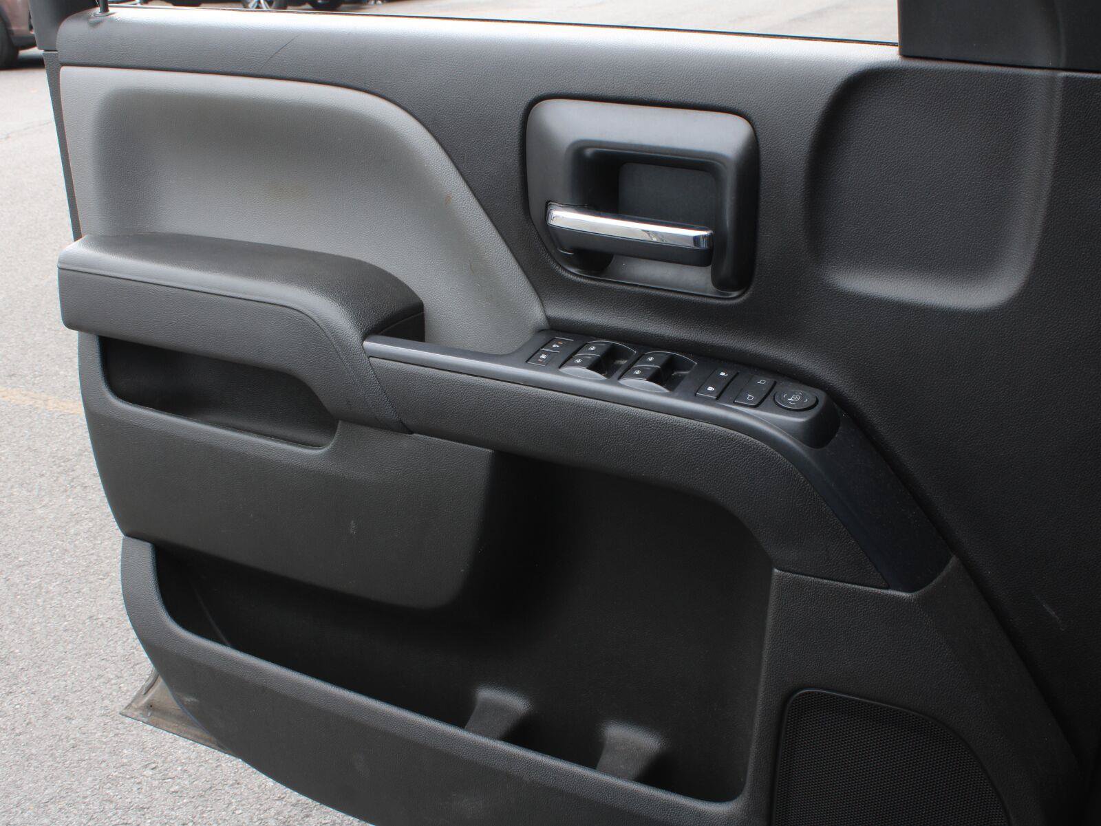 Used 2016 GMC Sierra 1500 4x4 Crew Cab w/ Sierra Convenience Package image 8