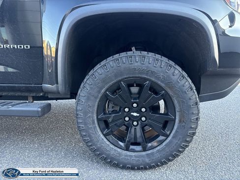 Used 2022 Chevrolet Colorado ZR2 w/ ZR2 Midnight Special Edition image 10