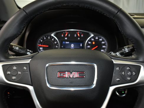 Used 2021 GMC Terrain SLE w/ Driver Convenience Package FWD image 7