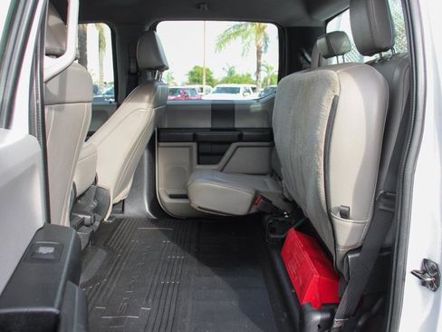 Used 2021 Ford F550 2WD Crew Cab Super Duty image 31