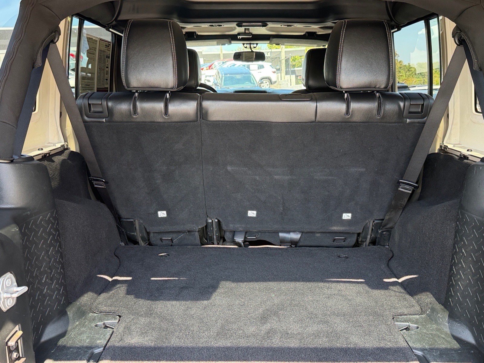 Used 2018 Jeep Wrangler Unlimited Sport AWD/4WD image 19