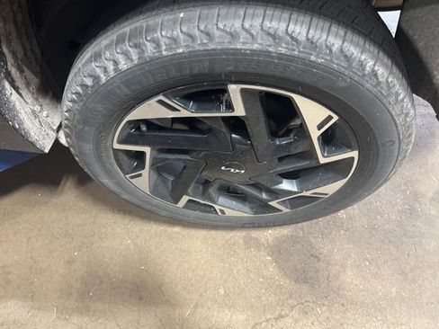 Used 2024 Kia Sportage SX AWD/4WD image 12