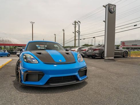 Used 2024 Porsche 718 Cayman GT4 RS w/ Weissach Package RWD image 14