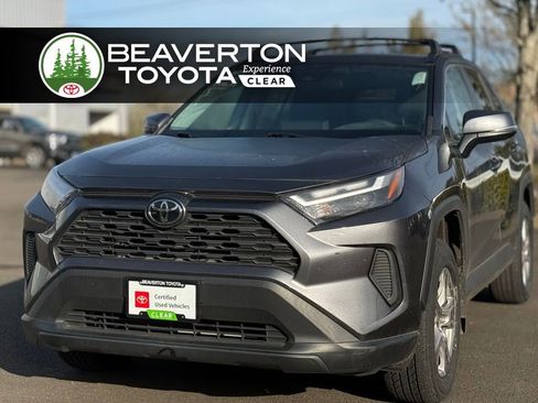 Used 2023 Toyota RAV4 XLE image 1