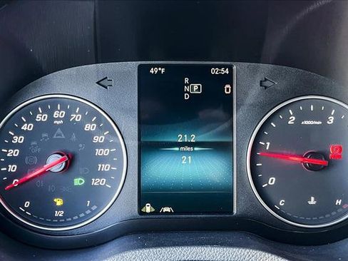 Used 2024 Mercedes-Benz Sprinter 2500 image 11