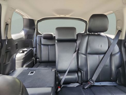 Used 2017 Nissan Pathfinder SL w/ SL Tech Package FWD image 17