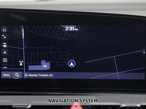 Certified 2025 Hyundai Elantra SEL FWD image 3