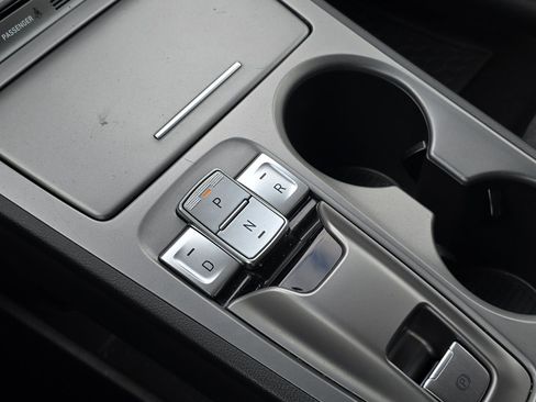 Used 2022 Hyundai Kona SEL image 20