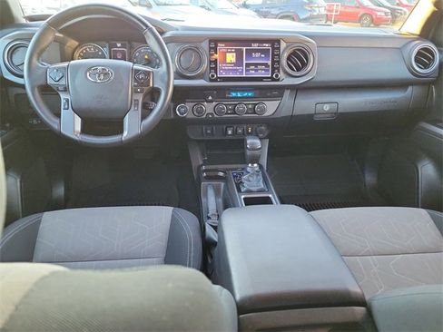 Used 2023 Toyota Tacoma TRD Sport image 14