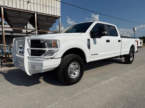 Used 2022 Ford F350 XL w/ Power Equipment Group AWD/4WD image 1