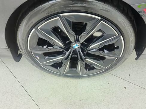 Used 2025 BMW i7 eDrive50 w/ M Sport Package RWD image 58