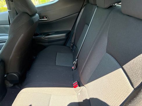 Used 2018 Toyota C-HR XLE FWD image 9