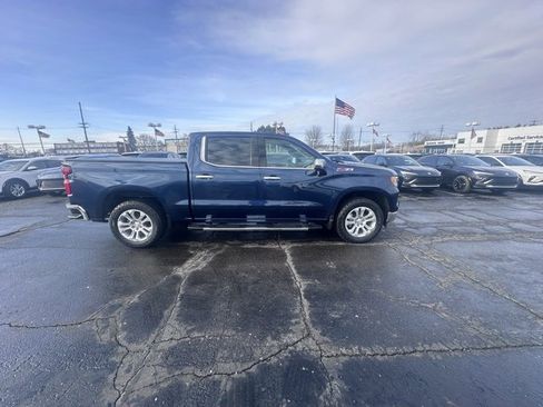 Used 2022 Chevrolet Silverado 1500 LTZ w/ LTZ Premium Package image 6