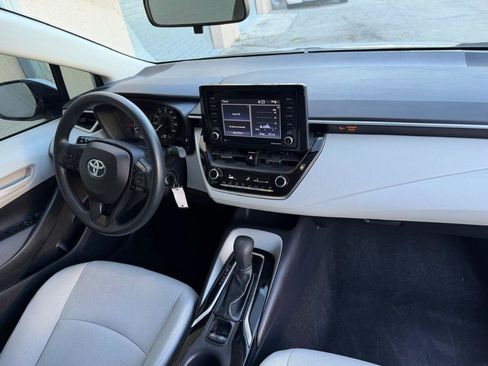 Used 2022 Toyota Corolla L FWD image 17