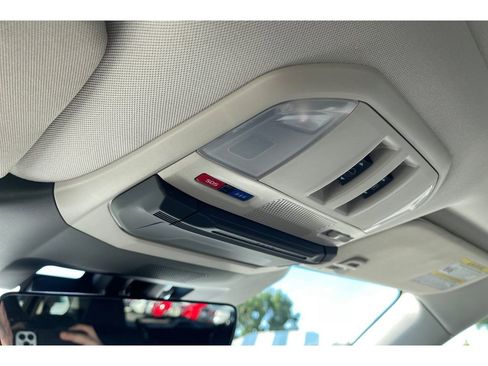 Certified 2023 Subaru Ascent Limited w/ Technology Package image 23