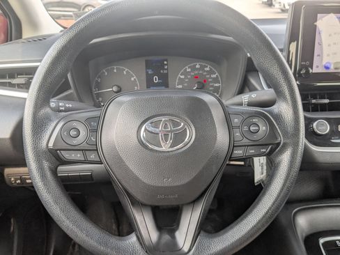Used 2024 Toyota Corolla LE FWD image 18