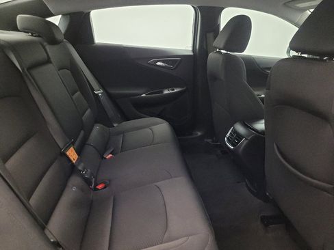 Used 2023 Chevrolet Malibu LT FWD image 19