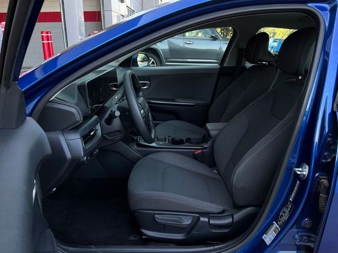 Used 2025 Kia K4 FWD image 10