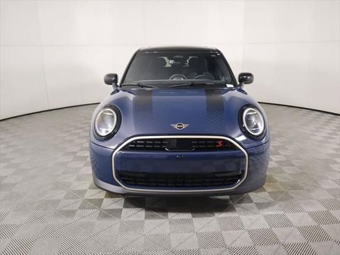 New 2026 MINI Cooper S image 2