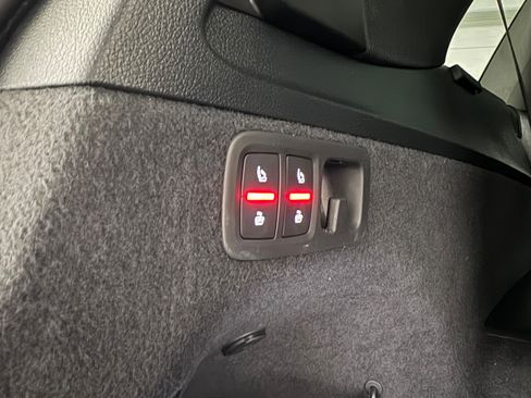 Used 2021 Audi Q7 2.0T Premium Plus w/ Premium Plus Package image 35