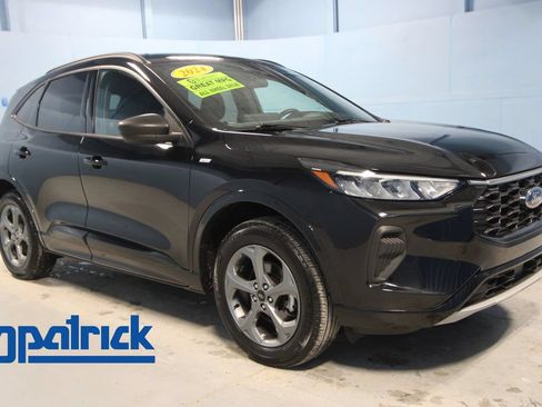 Used 2024 Ford Escape ST-Line w/ Tech Pack #1 AWD/4WD image 1