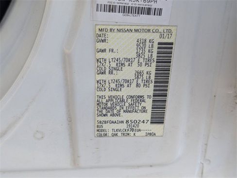 Used 2017 Nissan NV 3500 S w/ Power Package image 33