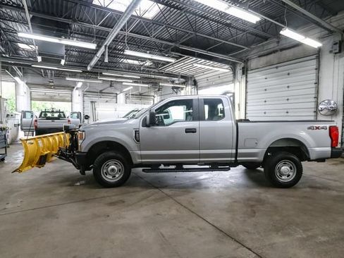 Used 2021 Ford F250 XL w/ Power Equipment Group AWD/4WD image 6