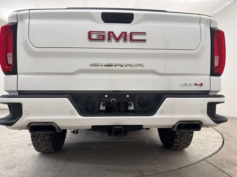 Used 2020 GMC Sierra 1500 AT4 w/ Off-Road Performance Package image 22