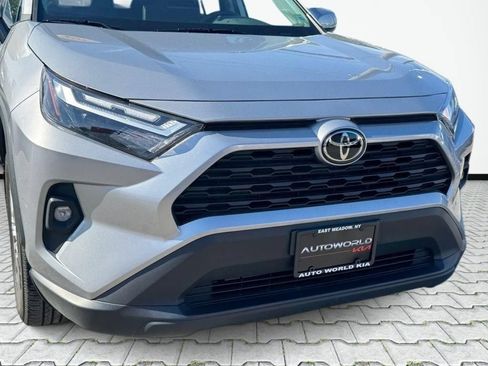 Used 2023 Toyota RAV4 XLE Premium AWD/4WD image 8