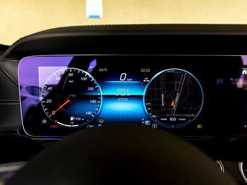 Used 2022 Mercedes-Benz E 53 AMG 4MATIC Sedan image 16