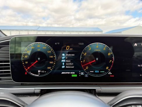 Used 2023 Mercedes-Benz GLE 53 AMG 4MATIC image 4