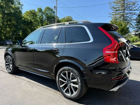 Used 2017 Volvo XC90 T5 Momentum w/ Momentum Plus Package image 3