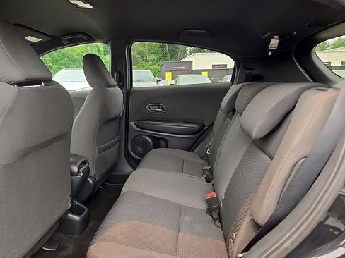 Used 2022 Honda HR-V Sport image 14