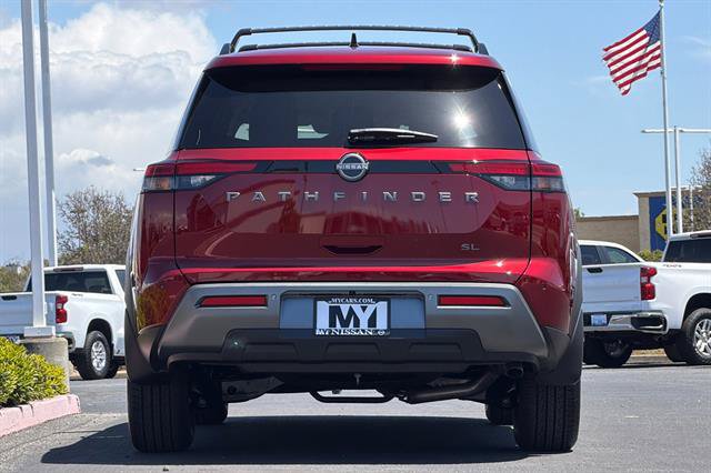 New 2026 Nissan Pathfinder SL w/ Cargo Package FWD image 5