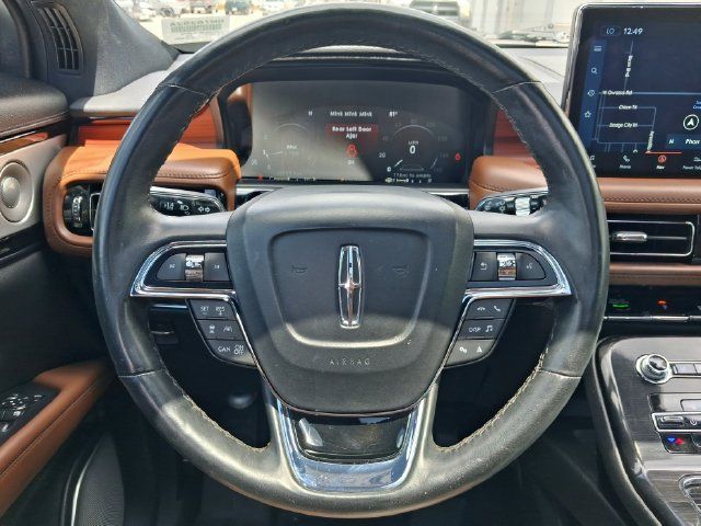 Used 2023 Lincoln Nautilus Reserve w/ Equipment Group 202A AWD/4WD image 15