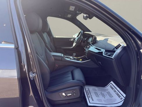 Used 2019 BMW X5 xDrive40i w/ Convenience Package AWD/4WD image 19