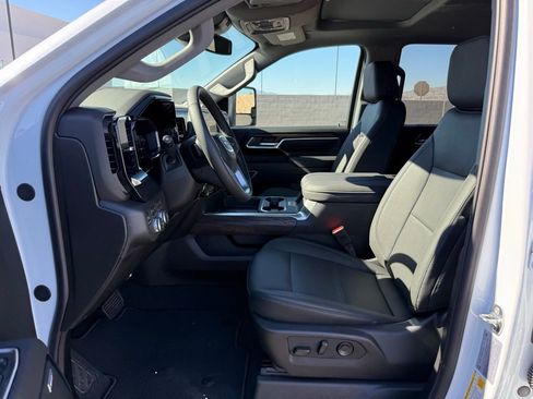 New 2026 GMC Sierra 2500 SLT w/ Max Trailering Package image 10