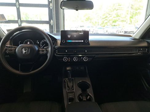 Used 2023 Honda Civic LX image 10