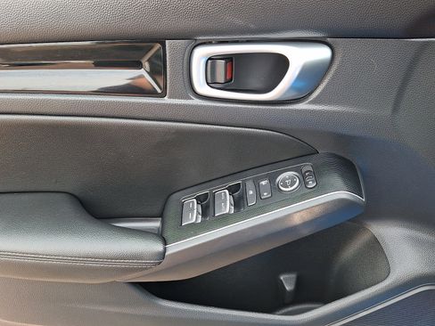 Used 2024 Honda Civic Sport Touring image 12