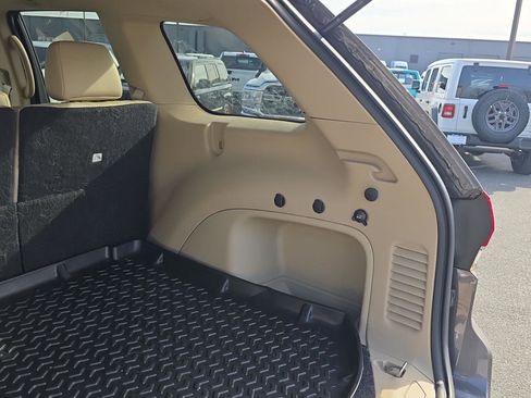 Used 2021 Jeep Grand Cherokee Limited w/ Premium Lighting Group image 19