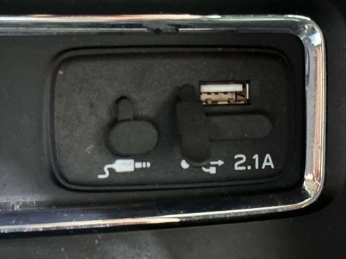 Used 2019 Subaru Ascent 8-Passenger AWD/4WD image 24