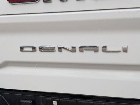 Used 2022 GMC Sierra 2500 Denali AWD/4WD image 7