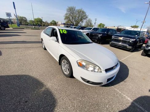Used 2010 Chevrolet Impala LT w/ Luxury Edition Package FWD image 37