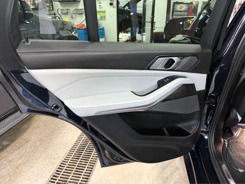 Used 2025 BMW X5 M60i w/ Climate Comfort Package AWD/4WD image 22
