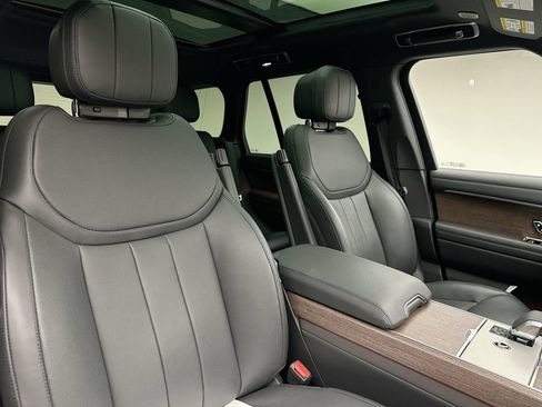 Used 2024 Land Rover Range Rover SE AWD/4WD image 18