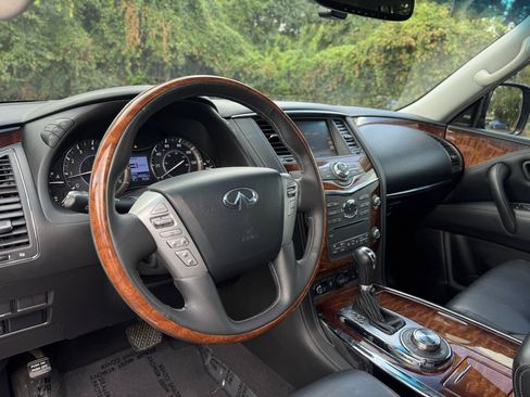 Used 2016 INFINITI QX80 4WD image 10